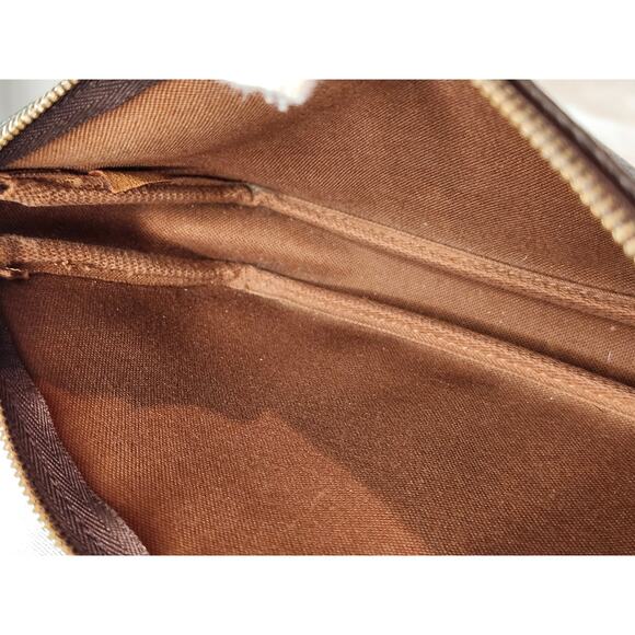 Louis Vuitton Pochette Accessoires Shoulder Bag Brown LV Monogram - Picture 13 of 15
